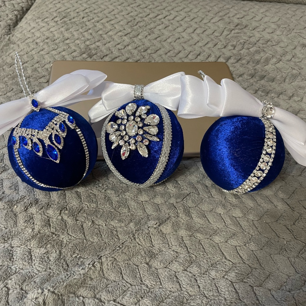 Handmade Elegant Blue and White/silver Ornaments with White Ribbon